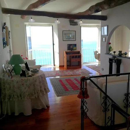 Zoagli, The House Of The Sun * Zoagli